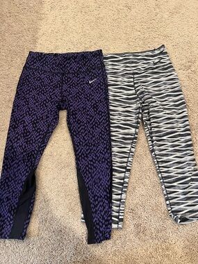 Nike Women’s Medium Athletic Capris Bundle